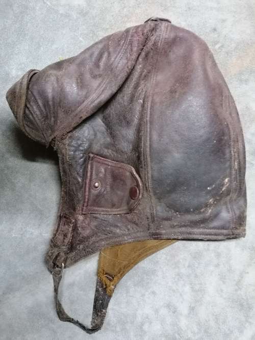 Leather helmet and goggles