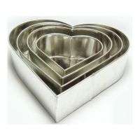 Set of 4 Heart Baking Pans