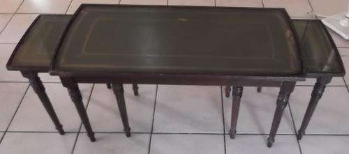 LOVELY THREE PIECE COFFEE TABLE SET