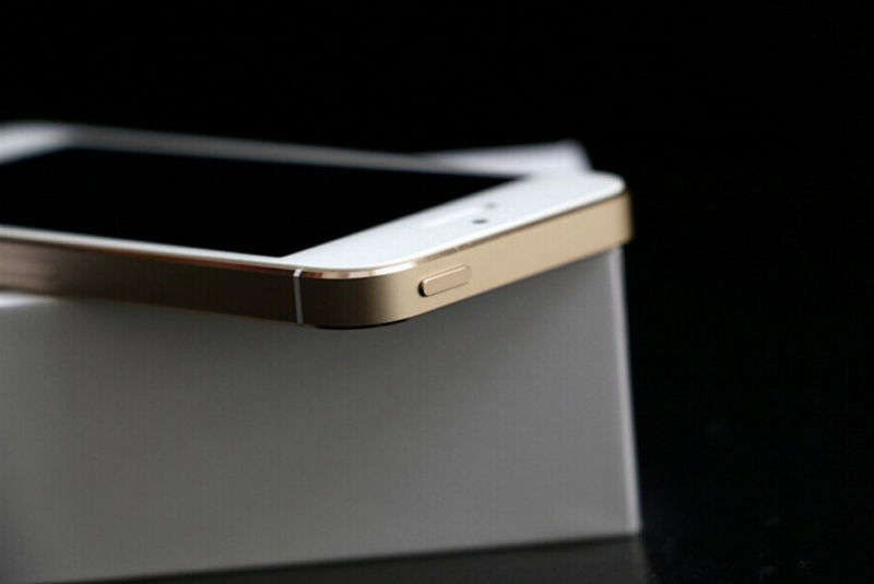 I PHONE 5 S 32 GB UNLOCKED