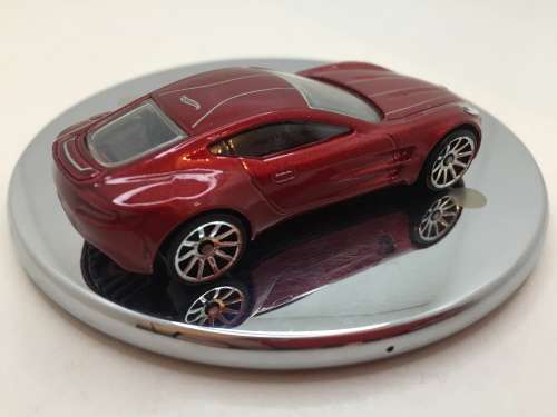 Hotwheels Aston Martin One-77 - Red - Loose / uncarded - excellent condition