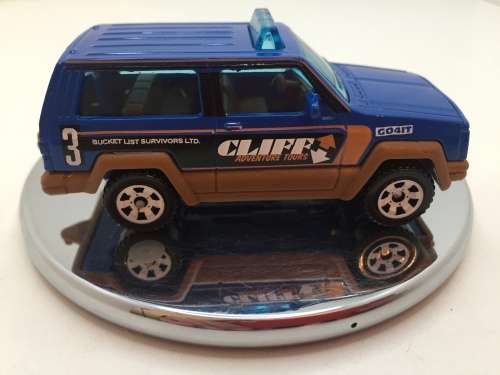 Matchbox Jeep Cherokee - Blue - Loose / Un Carded - Excellent condition