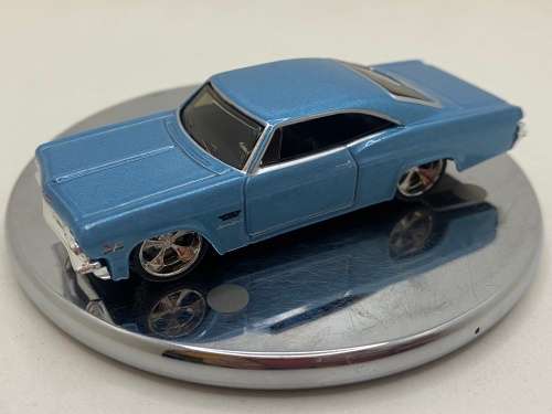 Maisto - Rubber tyres - `65 Chevrolet Impala SS - Brand new condition - Loose/uncarded.