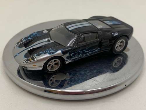 Playing Mantis scale 1:64  - Ford GT - great condition - Loose/uncarded.