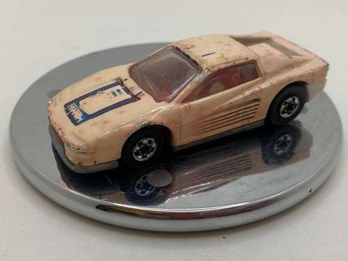 Hotwheels Vintage Color shifter -Ferrari Testarossa-VERY RARE - Play worn condition-Loose/uncarded.