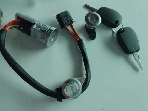 Ignition, keys & locks for nissan np 200 & Renault sandero