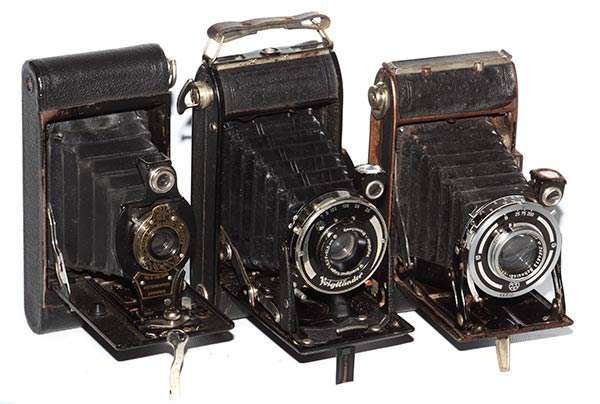 3OLDIES KODAK VOIGTLANDER ADOX