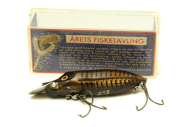 Very  collectable vintage  Abu fishing lure from the 1960's       *** Boxed ***