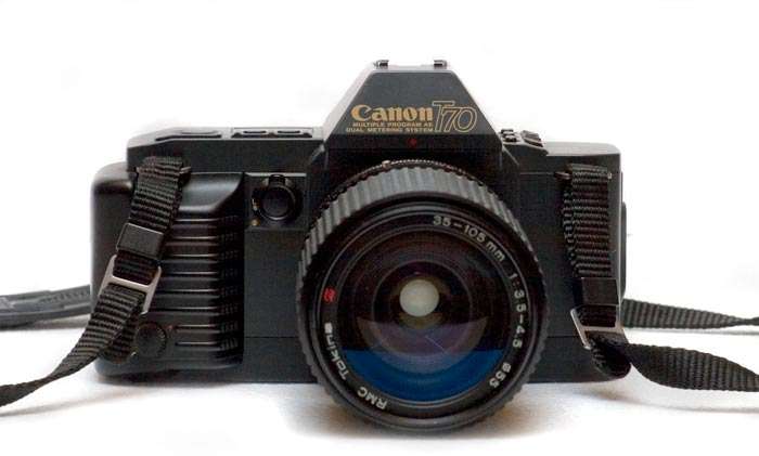 CANON T70 ***SPOTLESS***