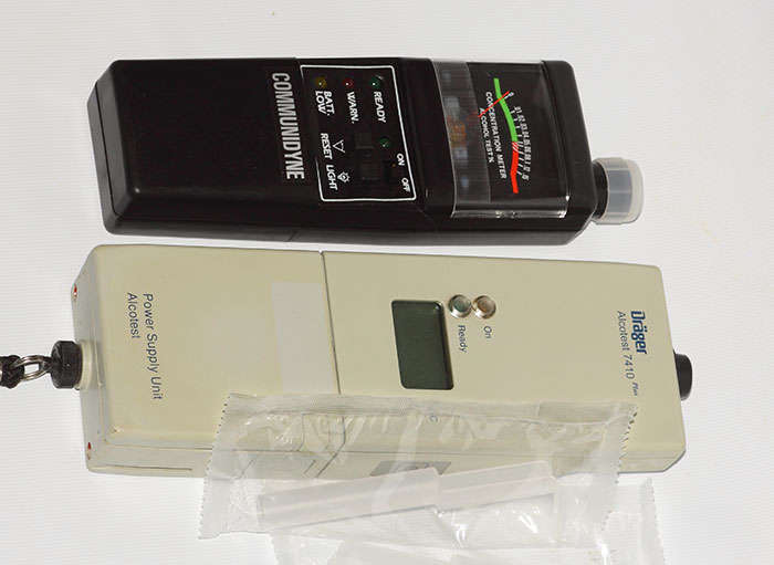 2 X BREATH ALCOHOL TESTERS