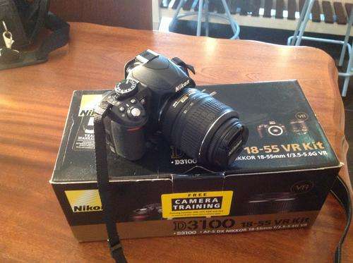 NIKON D3100 CAMERA