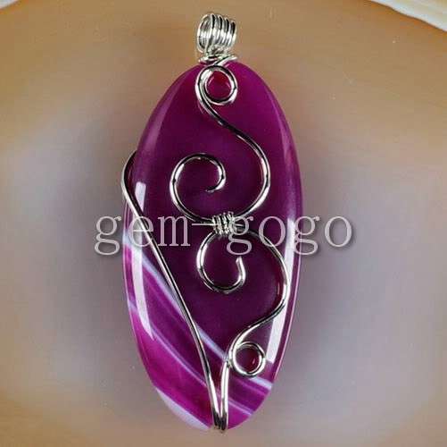 Crazy Wednesday Auction R1 start - Purple Onyx Agate pendant in silver