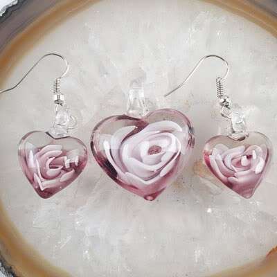 Crazy Wednesday Auction - R1 Start - Glass Flower heart pendant & earing set
