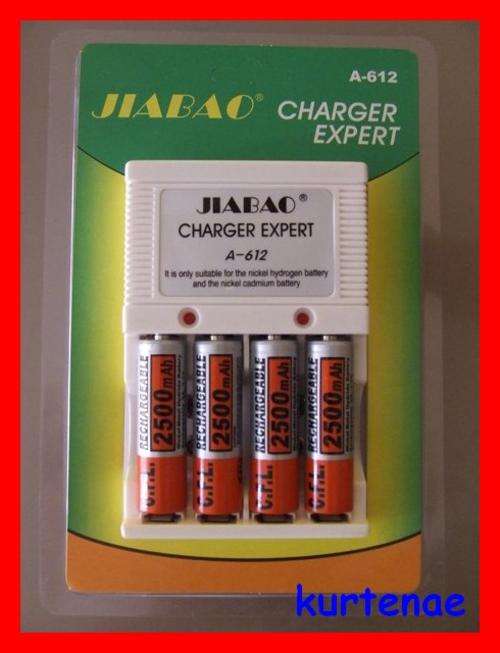 Charger with 4 x 2500mAh AA Batteries!!!!!!!!!!!!!
