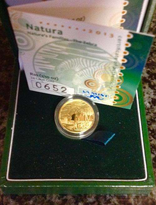 2013 NATURA FAMILIES - THE ZEBRA R10