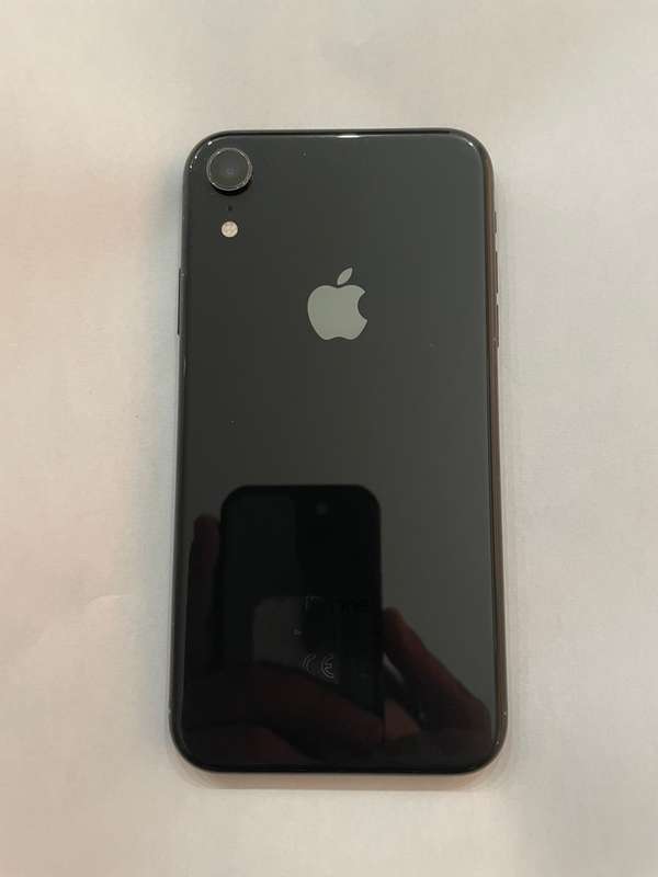 iPHONE Xr BLACK 64GB