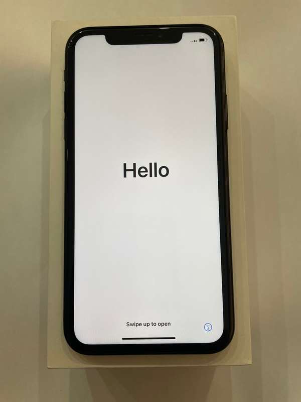 iPHONE Xr BLACK 64GB