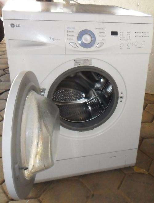 WASHING MACHINE FOR SPARES