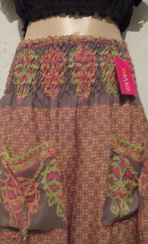 Harem-style sari pocket  pants from India