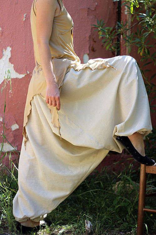 Balloon style harem pants for women from India