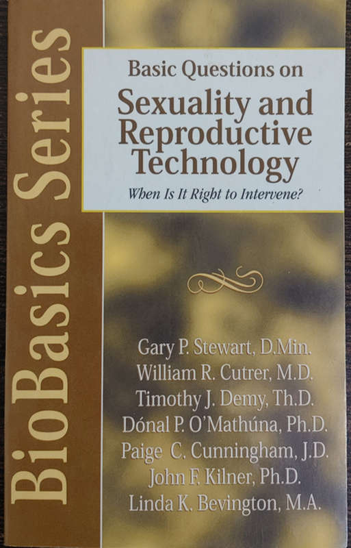 Basic Questions on Sexuality and Reproductive Technology - SOFT COVER