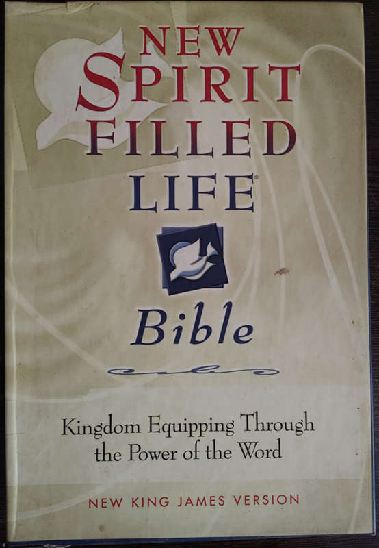 New Spirit Filled Life Bible: New King James Version - SOFT COVER