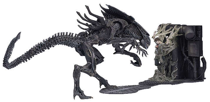 MCFARLANEâS  ALIEN QUEEN â 12 INCH
