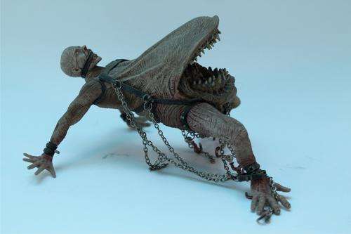 MCFARLANEâS  - CLIVE BARKERâS TORTURED SOULS -  MONGROID â 6 INCH