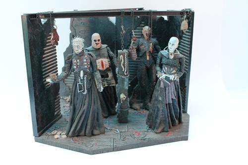 NECA HELLRAISER CENOBITE LAIR  WITH 7 INCH FIGURINES â LIMITED EDITION