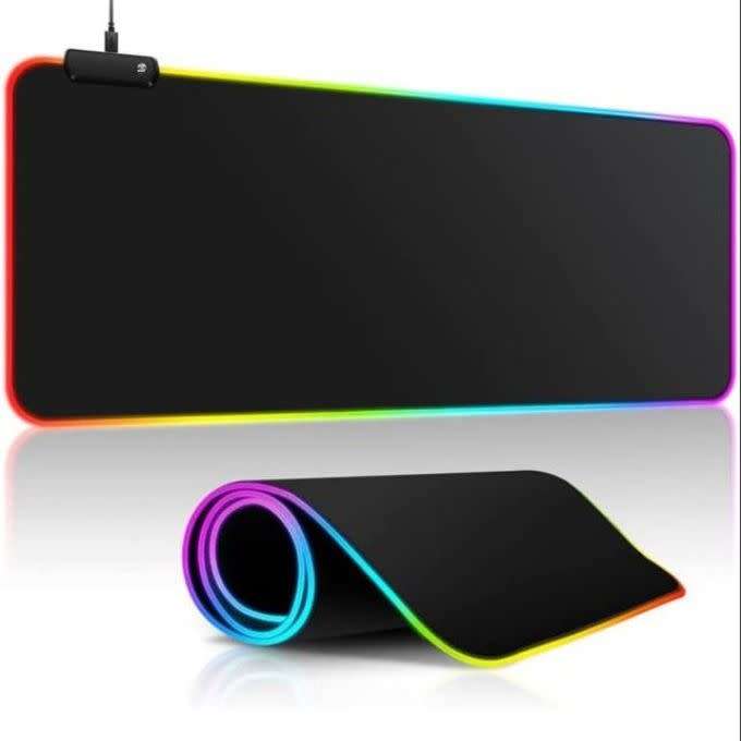 LED - Non Slip Extra Large RGB Mouse Pad (90x40x0.3)