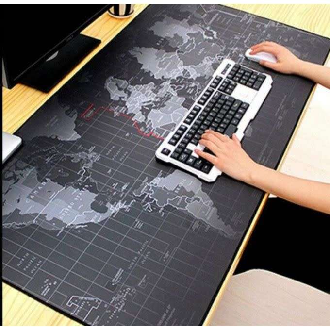 Pro Gaming World Map Mouse Pad - Black Edges