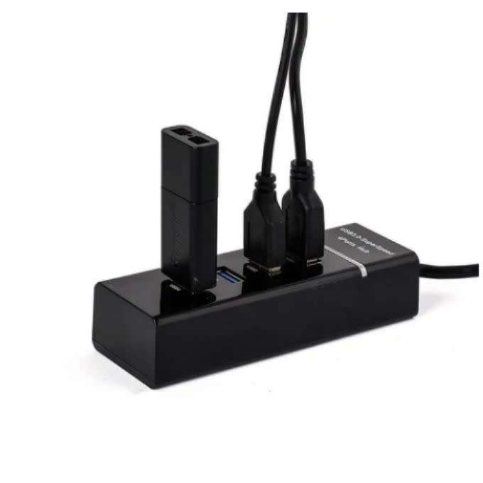 USB 3.0 Hub With 4 Ports