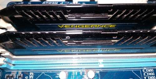 i5 2500k / Gigabyte Z68X UD3 B3 / 8Gb Vengeance Pro 1866Mhz