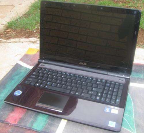 ASUS UL 30V WITH PREMIUM SOUND