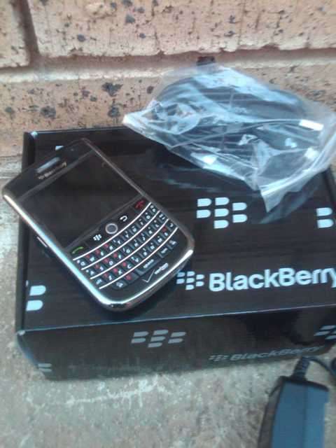 BLACKBERRY BOLD 9630 NEW WHOLESALE STOCK