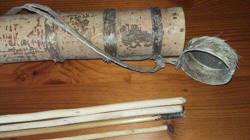 OLD AFRICAN KOI-SAN QUIVER BOW AND ARROWS