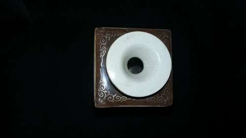 ANTIQUE CHINESE DOUBLE-SIDED VASE - SIGNED!