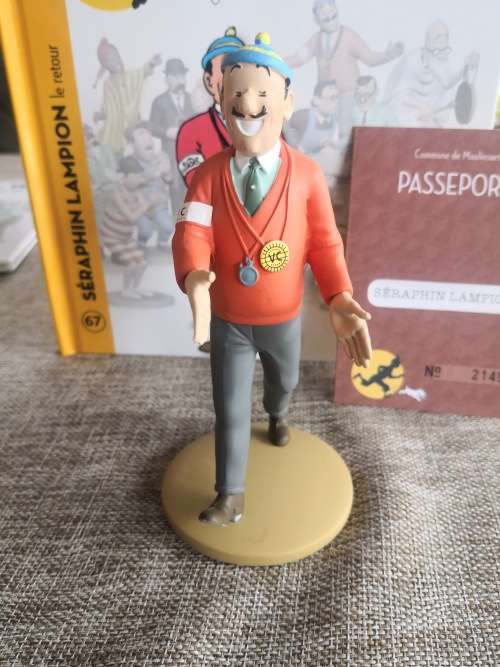 Tintin - The Red Sea Sharks - Seraphin Lampion Figurine