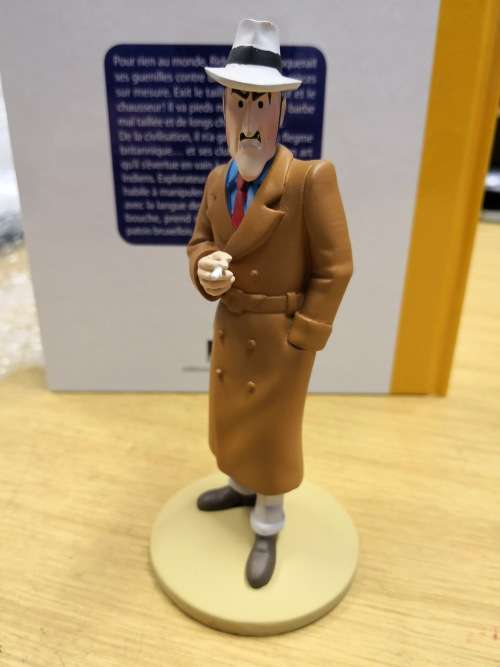 Tintin and the Broken Ear - Ramon Bada from page 13