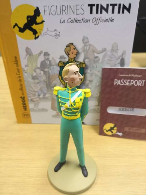 Tintin - King  Ottokars Sceptre - Herge - Syldavian Court Officer