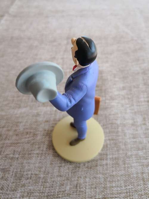 Tintin - The Castafiore Emerald - Seraphin Lampion - with a briefcase
