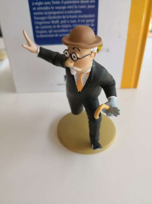 Tintin - The Secret of the Unicorn - Aristide Filoselle - The wallet thief - from page 32