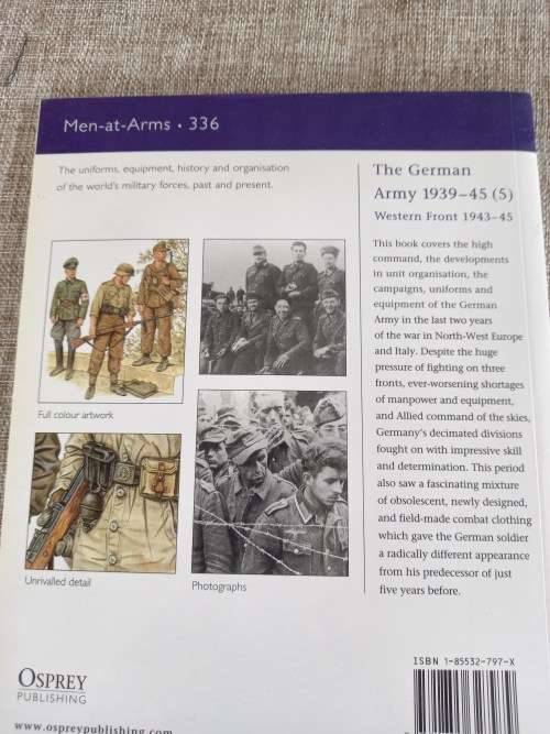 The German Army / German Airborne Troops 1939 - 1945 Osprey men at war series