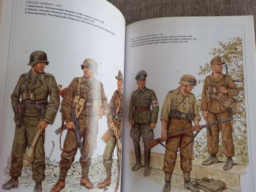 The German Army / German Airborne Troops 1939 - 1945 Osprey men at war series