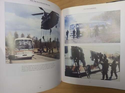 SAS - The Illustrated History - Barry Davies BEM