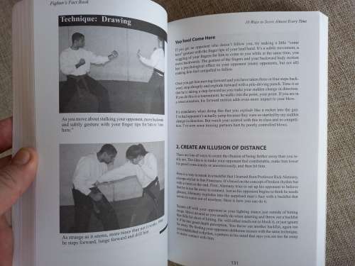 Fighters Fact Book - Loren W Christensen