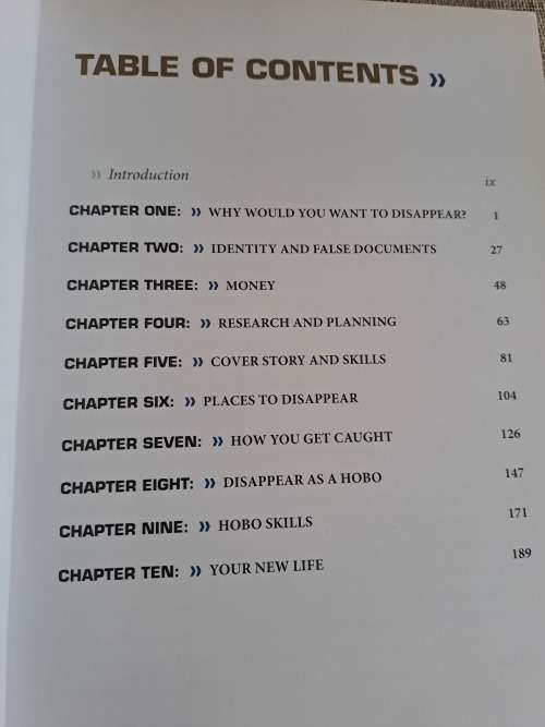 Soldier of Fortune - Guide to How to Disappear and Never be Found - Barry Davies BEM