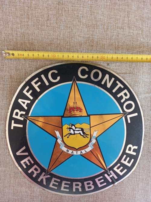 Old Natal Traffic Control / Verkeerbeheer magnetic car badge