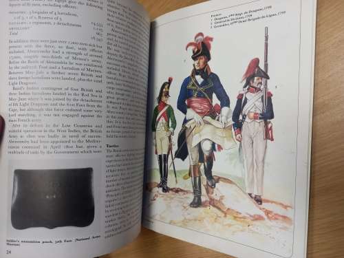 Napoleon`s Egyptian Campaigns 17981801 - men at arms 79 - Osprey Military