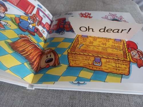 The Magic Roundabout - The picnic express - lift the flap book
